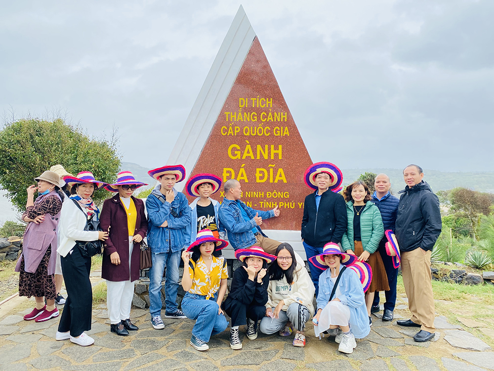 Tour Tuy Hòa – Quy Nhơn 4N3Đ