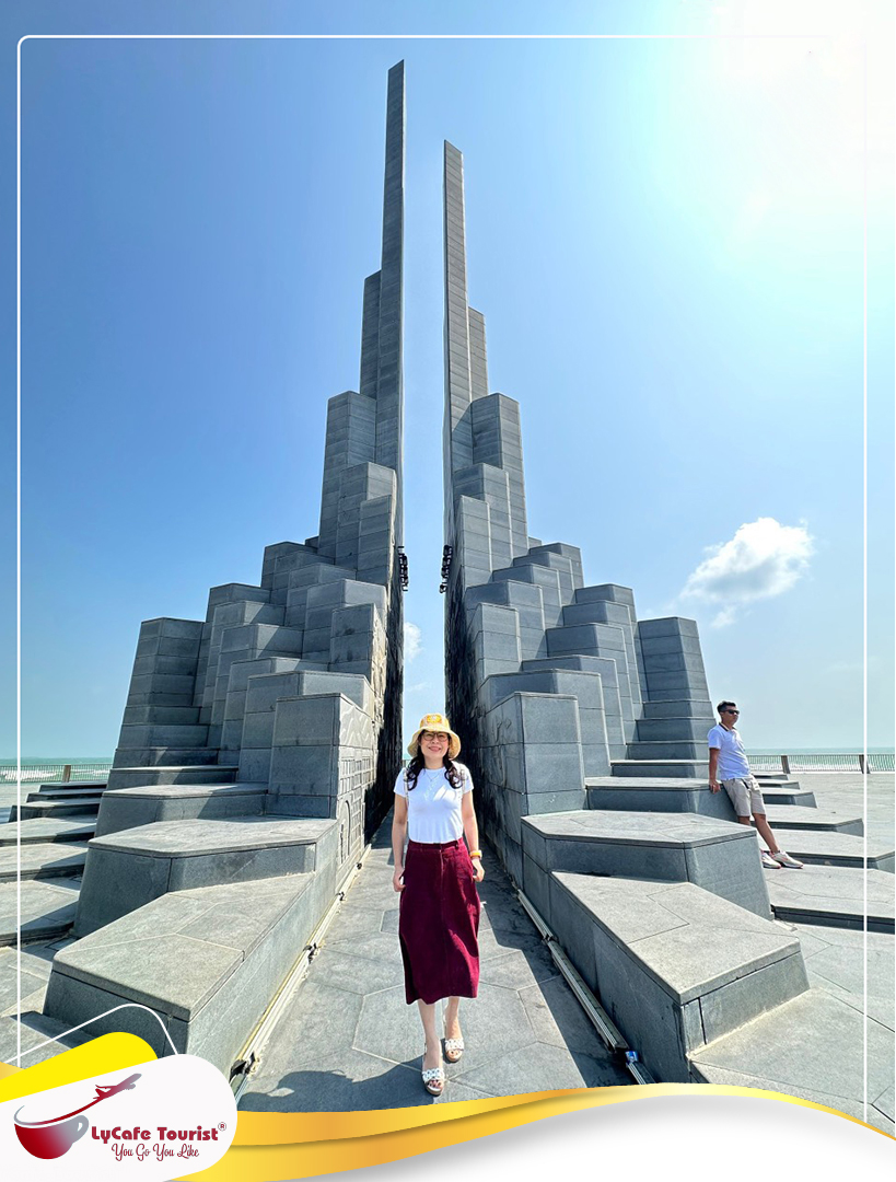Tháp Nghinh Phong - Phú Yên